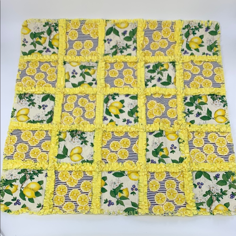 Lemon Patchwork Baby Rag Quilt - Yellow and White